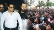 FANS Outside Salman's House | Salman Khan Acquitted In Chinkara, Blackbuck Poaching Case