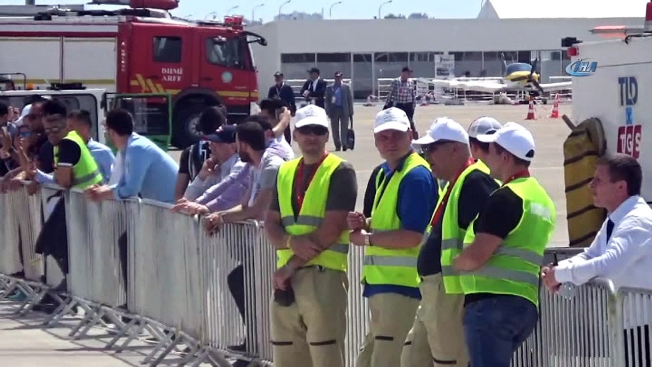 Yerli helikopter ATAK'tan nefes kesen gösteri