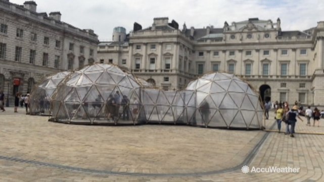 Art installations allow visitors to experience the world's poorest air quality