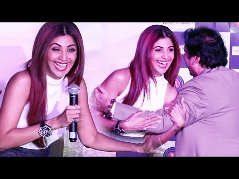 HOT Shilpa Shetty Dancing With Govinda | Aa Gaya Hero Trailer Launch