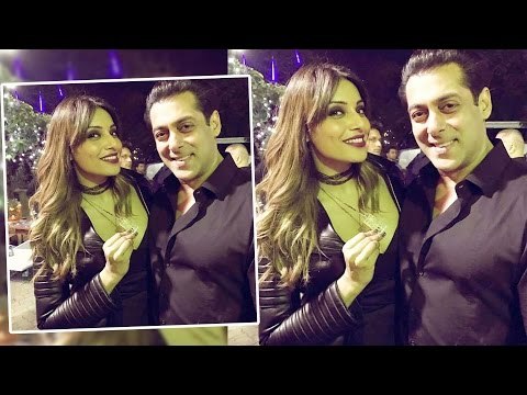 Bipasha Basu Wears new Being Human Jewellery @ Salman Khan's 51st Birthday Party !