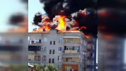 Samsun'da çatı yangını korkuttu