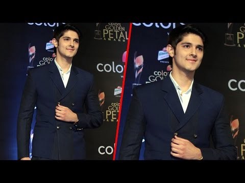 Bigg Boss 10 Ex-Contestants Rohan Mehra AT Colors Golden Petal Awards 2017