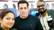 Salman Khan With Photographer Haneef Kumaranellur At Abu Dhabi Airport