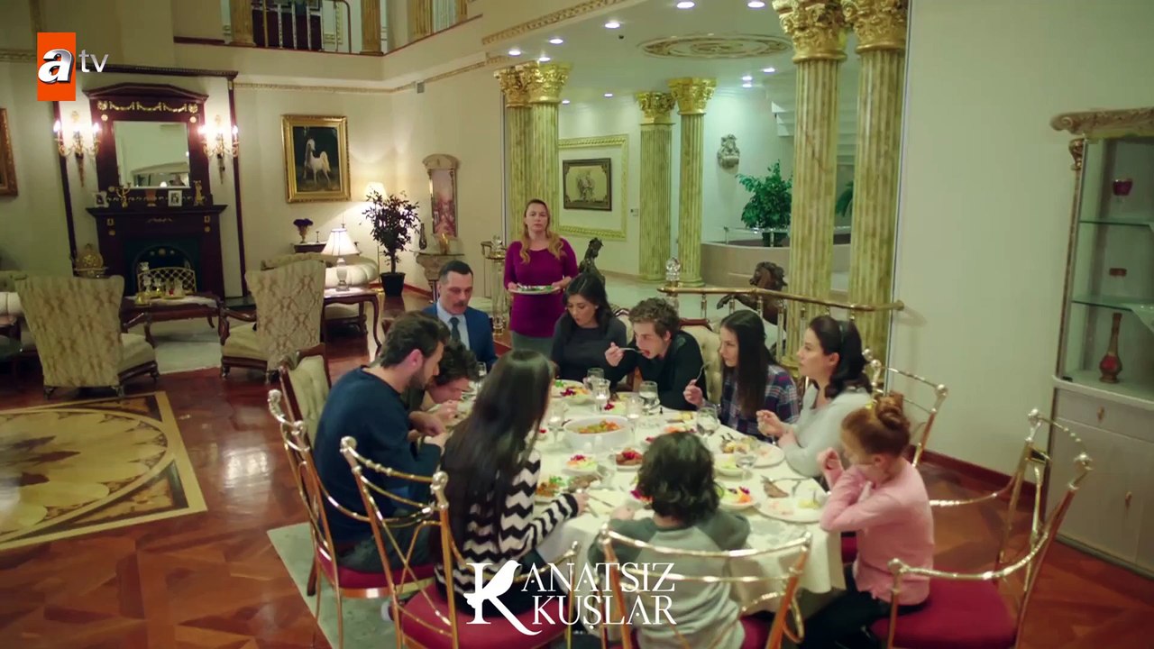 Evdekiler Tarık’la tanışıyor! -  Kanatsız Kuşl...
