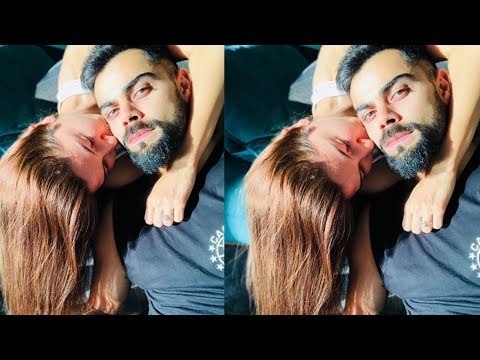 Anushka Sharma KI$$ING Virat Kohli Pic Going Viral
