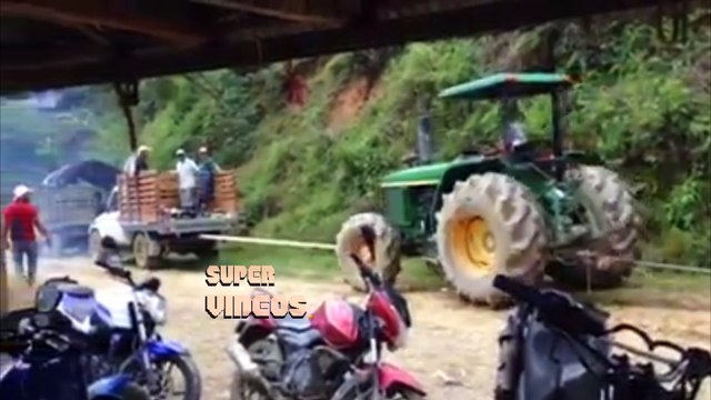 Quédate tranquilo dentro de la camioneta que ya te sacamos de ahí