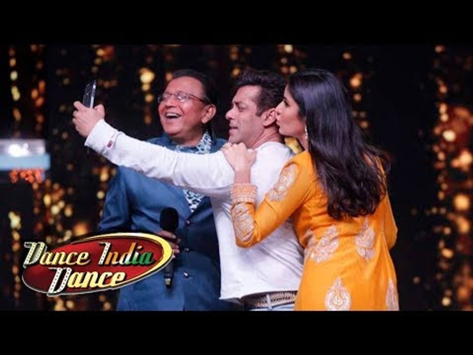 Salman - Katrina And Mithun Chakraworthy Enjoy A Selfie Moment On The Sets Of Dance India Dance