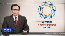 Los líderes económicos participan en la ceremonia de clausura de las reuniones de la APEC 2017