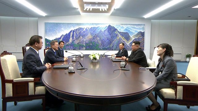 [영상] 김정은 위원장 툭 터놓고 이야기하자 ...문재인 대통령 용단 경의 / YTN