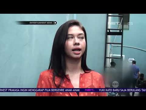 Cerita Liburan Yuki Kato dan Ernest Prakasa