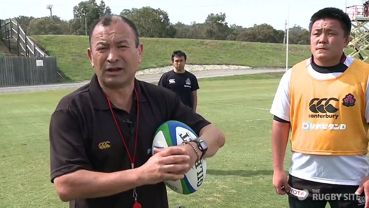 Eddie Jones - Body position at the breakdown