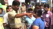 Howrah Taxi driver beaten up by Indian woman : girl power rules? Or bad behaviour?