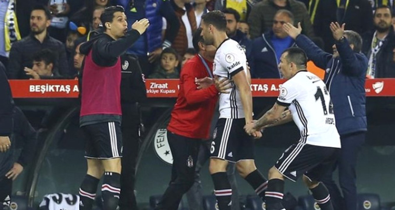 Beşiktaş, Fenerbahçe Maçına Çıkmayacağını KAP'a Bildirdi