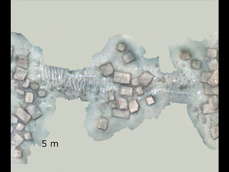 Travelling de la structure B dans le port de Fos