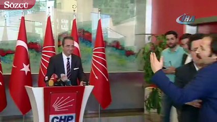 CHP Genel Merkezi'nde hareketli dakikalar