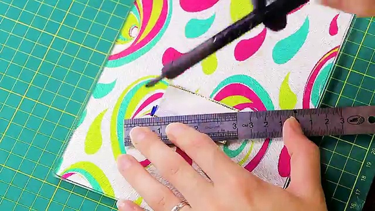 Снежинки из лент. Канзаши Новогодний мастер-класс. Мария Калугина.