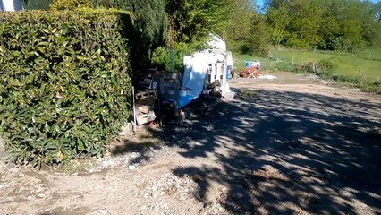 Saint-Genest-Lerpt : une canalisation d'eaux usées a débordé