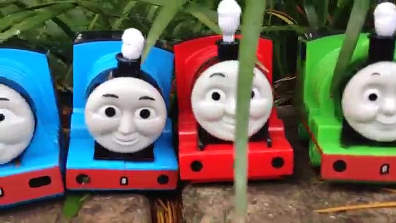シュポポトーマス全５種類コンプリート【すき家のおまけ】きかんしゃトーマスおもちゃ　THOMAS & FRIENDS Toys of all five in Japan