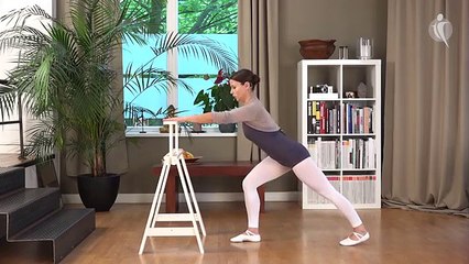 BALLETTT DEHNÜBUNGEN - Beine dehnen an der Stange - Tanz mit Anna - HD