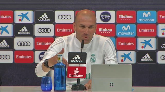 Real Madrid - Zidane : Iniesta aurait mérité le Ballon d'Or en 2010