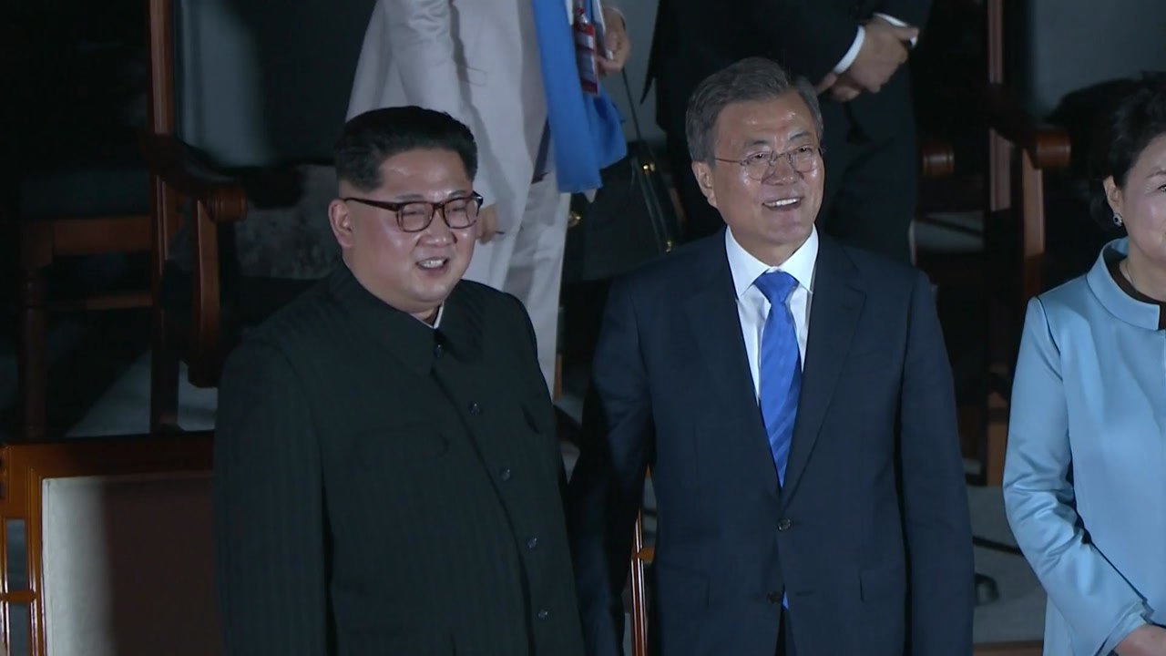 남북정상회담 공식 일정 종료...김정은 위원장 北 귀환 / YTN