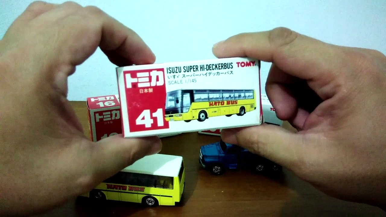 Tomica bus