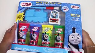 Minions Learn Colors with Thomas the Tank Bath Paints!