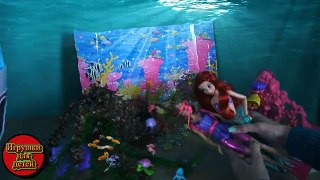 Видео про Барби, серия 443, Барби тонет, воздух заканчивается, на помощь приходит Русалочка Ариель