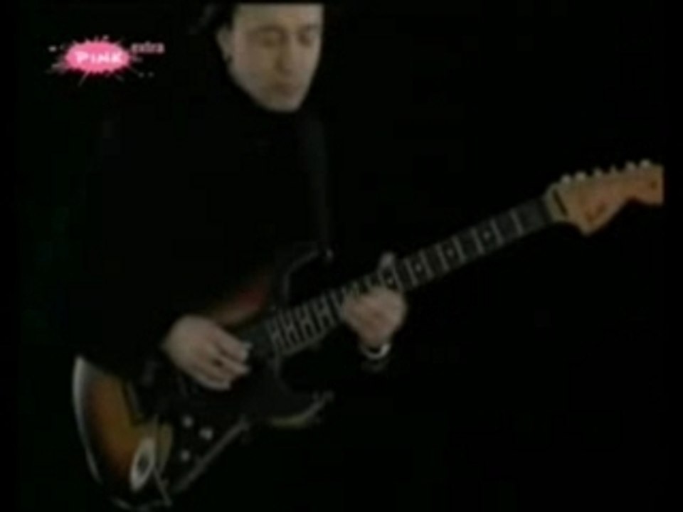 DEEN feat. Vlatka Pokos & Zele Lipovaca - Poljubi me