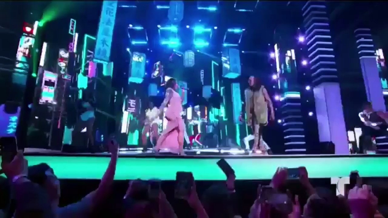 Cardi B Reacts to Kanye West Meltdown | Hollywoodlife