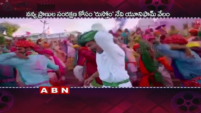 Akshay Kumar auctions his 'Rustom' uniform to raise funds