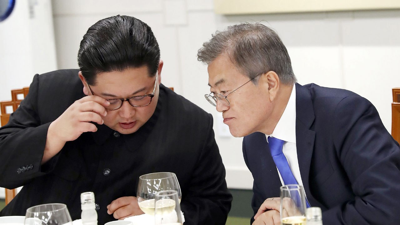 "완전한 비핵화 최대 성과...판문점선언 후속 조치 빠르게 진행" / YTN