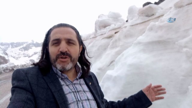 Burası kutuplar değil, Van... kar kalınlığı yer yer 3-4 metreyi buluyor