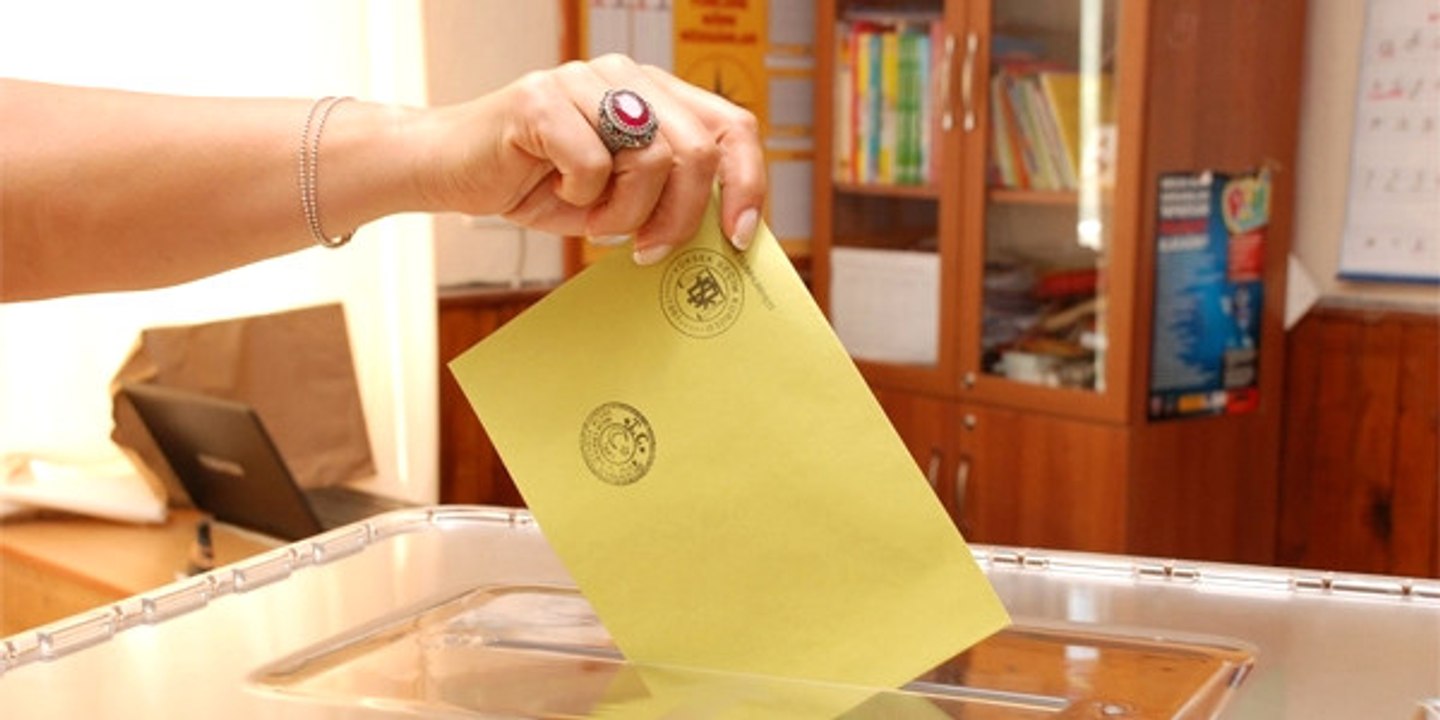 Cumhurbaşkanı Adayı Olmak İçin Gereken 100 Bin İmza Süreci Nasıl İşleyecek?