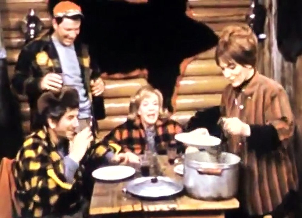 Les Saintes cheries S2E13 FRENCH