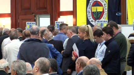 Fenerbahçe’de divan başkanlığı seçimi başladı