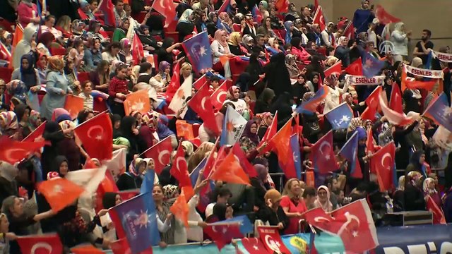 Cumhurbaşkanı Erdoğan: 'Şimdi hedef 190 km tünel ve bin kilometre raylı sistem uzunluğuyla İstanbul'u dünya çapında bir ulaşım ağına kavuşturmaktır' - İSTANBUL