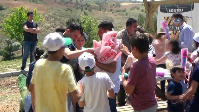 1 Mayıs’ı uçurtmalarla kutladılar