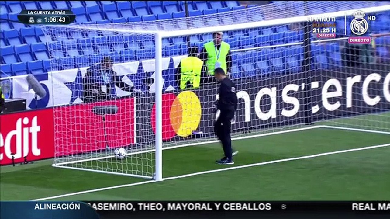 Así probó Çakır la 'tecnología del gol' antes del Real Madrid - Bayern Múnich
