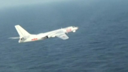 中 군용기, 방공식별구역 침범...軍 전투기 출격 / YTN