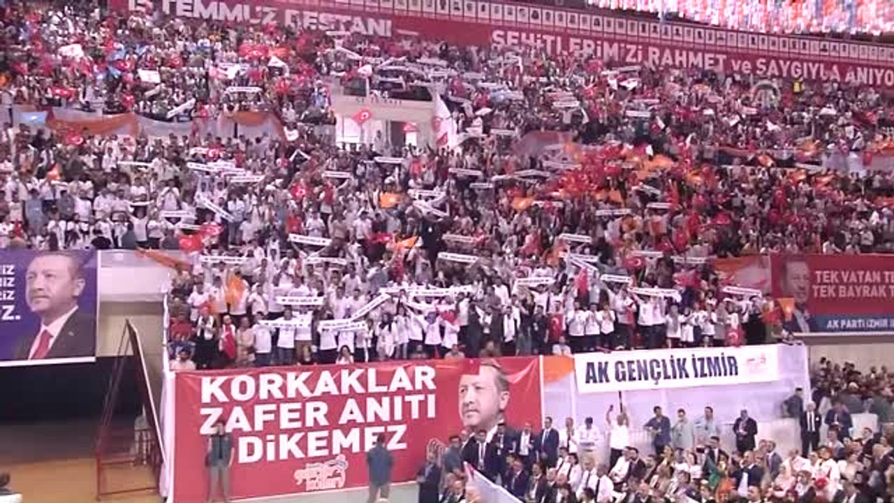 Cumhurbaşkanı Erdoğan: "Siyaset, Tek Kişilik Bir Oyun Değildir"