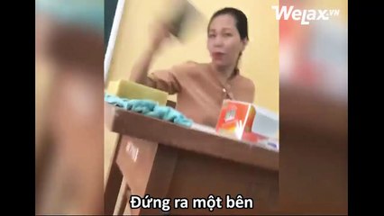 Bị thu điện thoại, cô giáo dễ mến quá