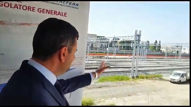 Riorganizzazione della stazione centrale nuove aree verdi e parcheggi con lo spazio