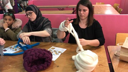 Atelier de tricot sans aiguilles