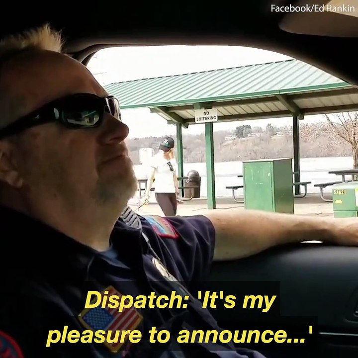 This retiring police officer gives an emotional farewell! 
