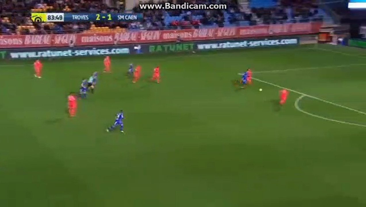 Buts Troyes - SM Caen résumé ESTAC - SMC 3-1