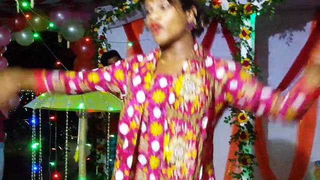 বিয়ে বাড়ির নাচ Bangla New Dance 2018 _ Gaye Holud _ Biye Barir Dance বিয়ে বাড়ির গানে কেমন লাগে । বিয়ে বাড়ির কঠিন নাচ