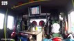 BRANDWEER - PRIO 1 - AUTO RAAKT VAN SNELWEG EN BELAND IN SLOOT