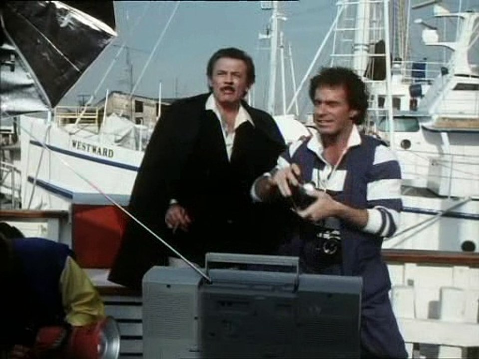 Mike Hammer  S01E08 - Der Mann im Hintergrund